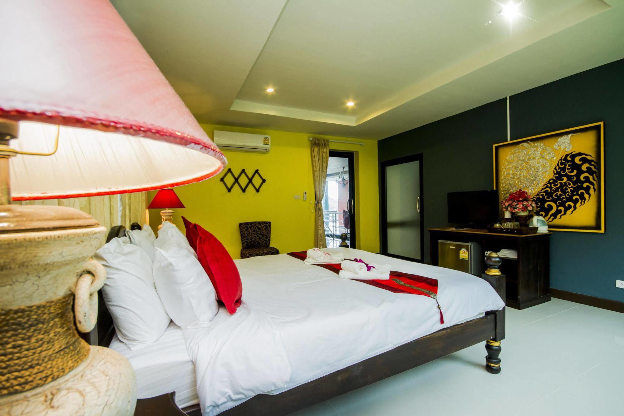 Sky Terrace Lanta Boutique Hotell Ko Lanta Exteriör bild